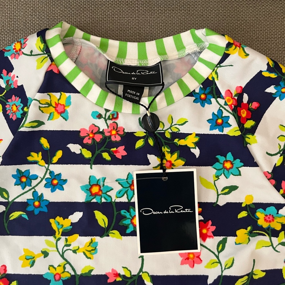 Oscar de la Renta Childrenswear Flowered Rashguard. Size 8. New with tags.